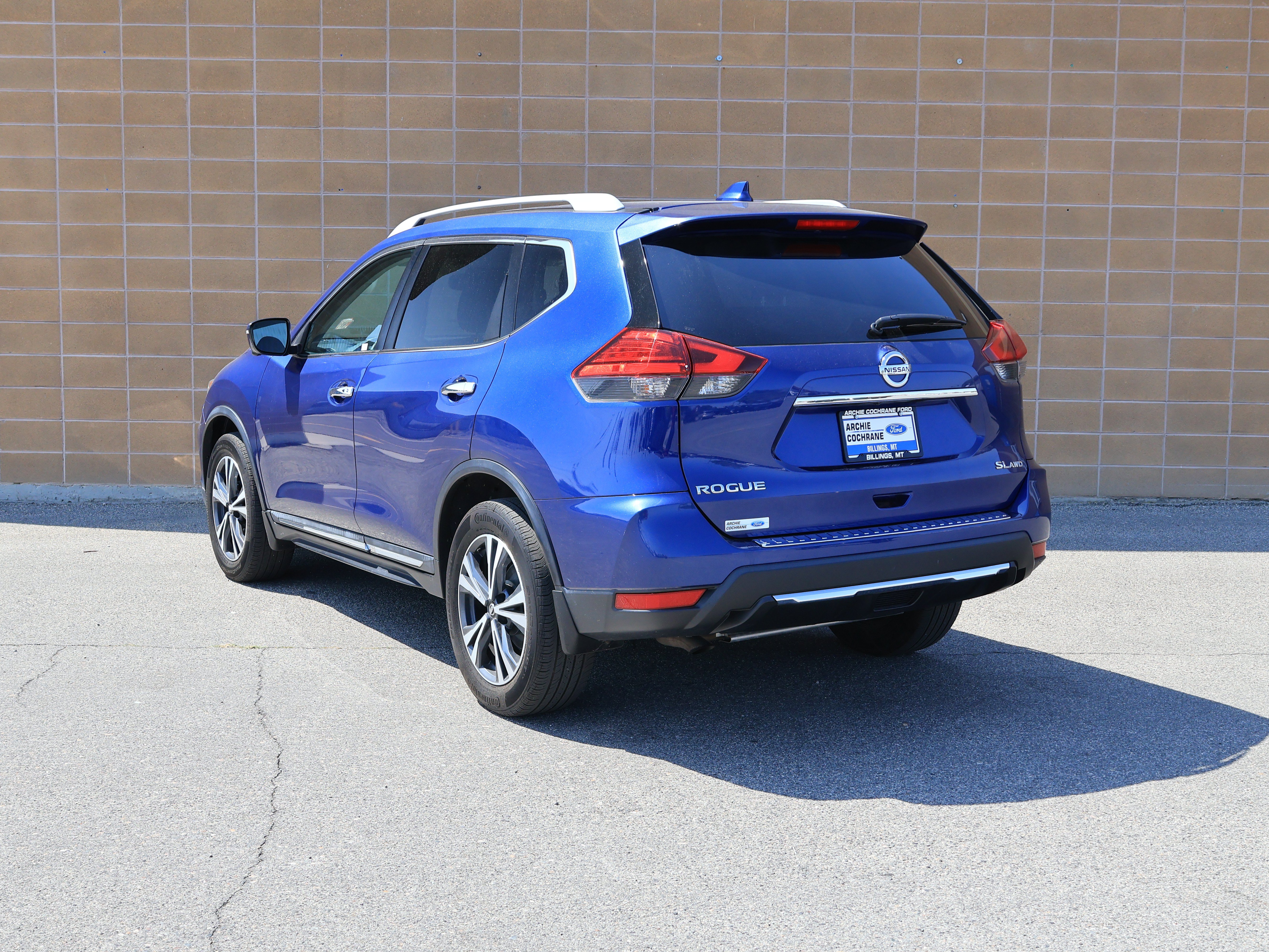 Used 2017 Nissan Rogue SL w/ SL Premium Package AWD/4WD image 8