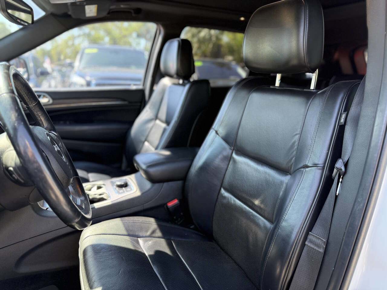 Used 2018 Jeep Grand Cherokee High Altitude AWD/4WD image 12