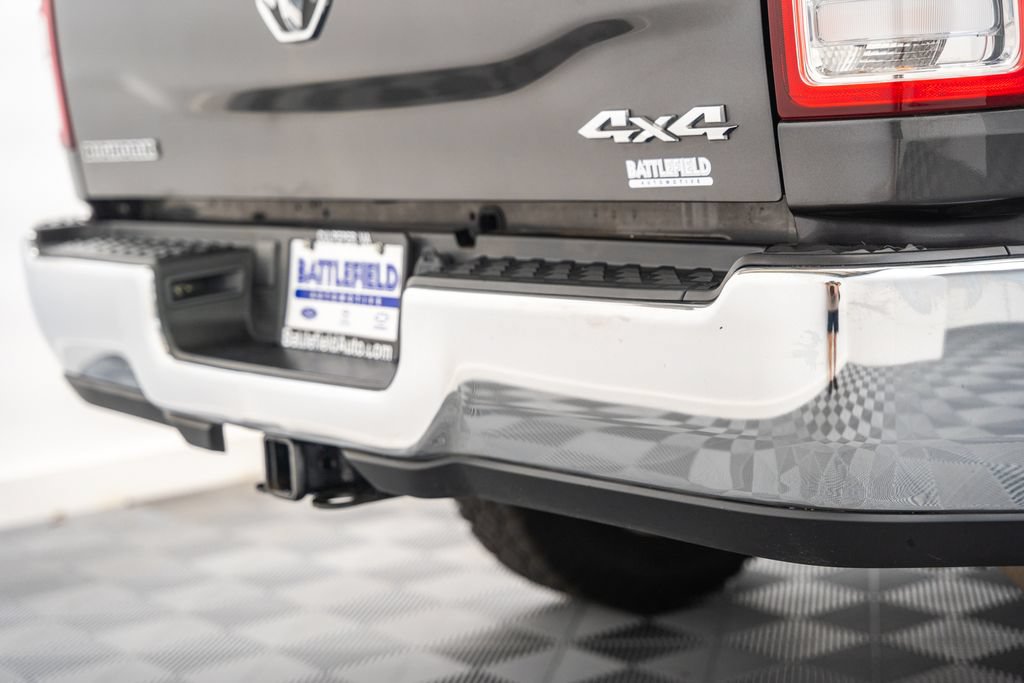 Used 2023 Chevrolet TrailBlazer LT w/ Convenience Package FWD image 11