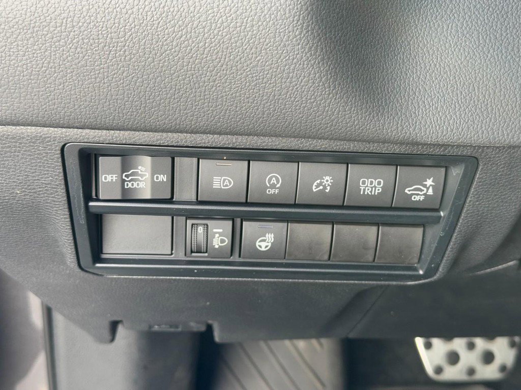 Used 2024 Toyota Tundra Limited image 17