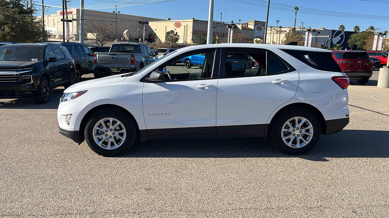 Certified 2021 Chevrolet Equinox LS image 4