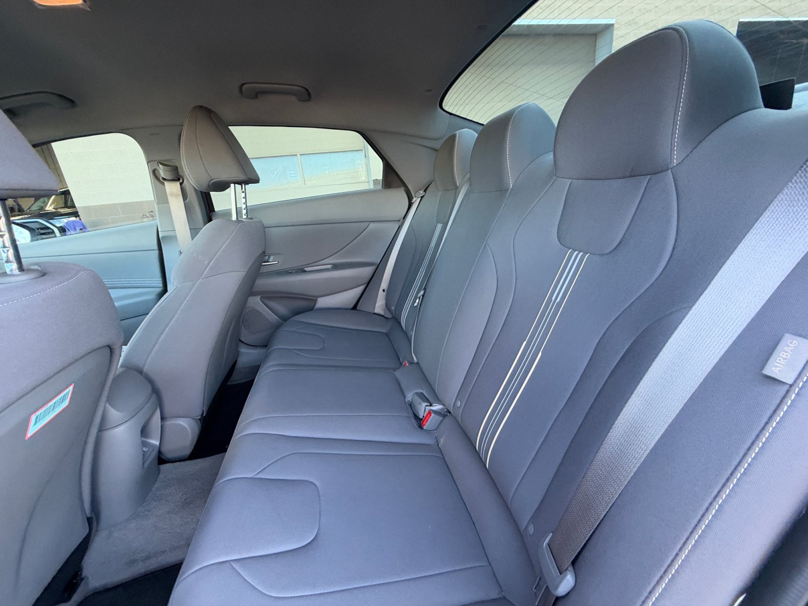 Certified 2025 Hyundai Elantra SEL FWD image 16
