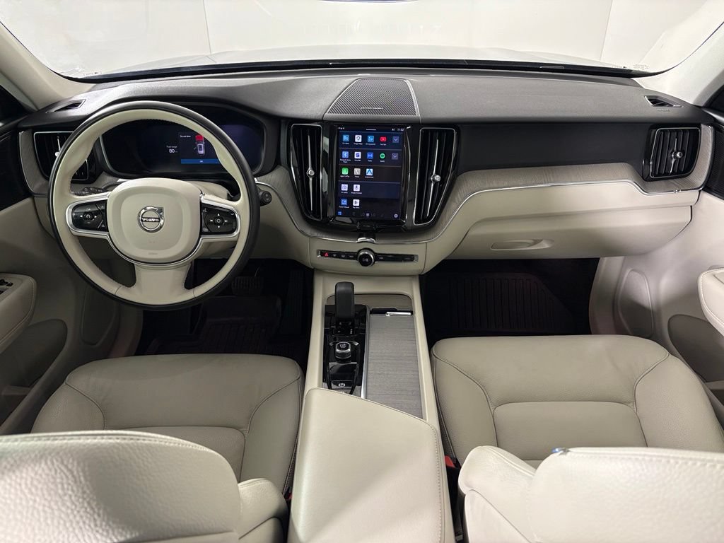 Used 2023 Volvo XC60 B5 Plus w/ Climate Package FWD image 32