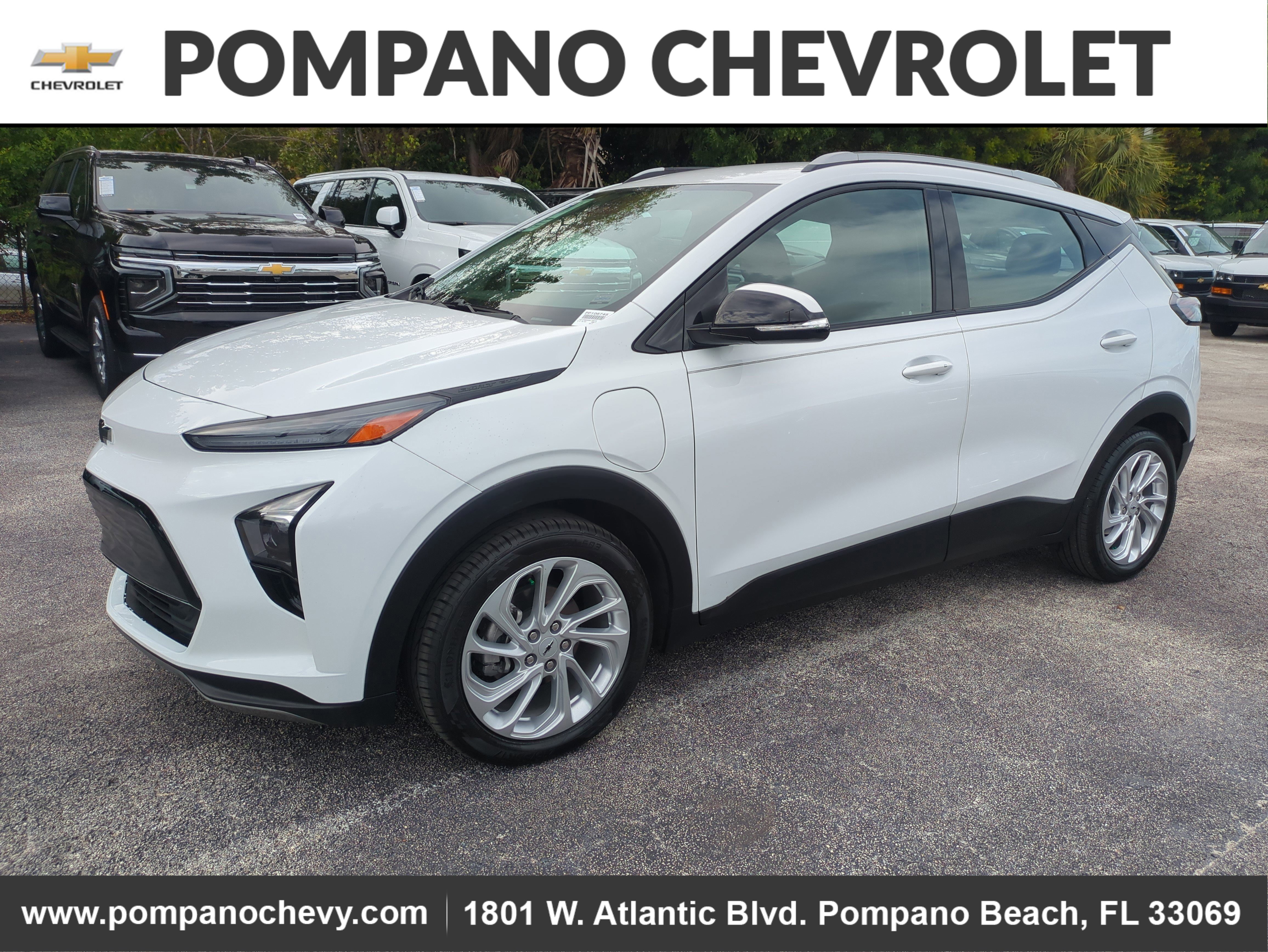 Used 2022 Chevrolet Bolt EUV LT w/ Driver Confidence Package image 7