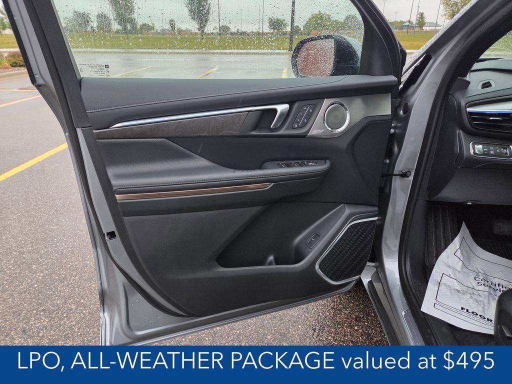 New 2026 Buick Enclave Avenir w/ Super Cruise Package AWD/4WD image 5