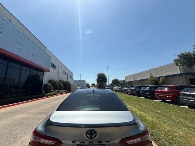 Used 2020 Toyota Camry XSE w/ Driver Assist Package FWD image 3