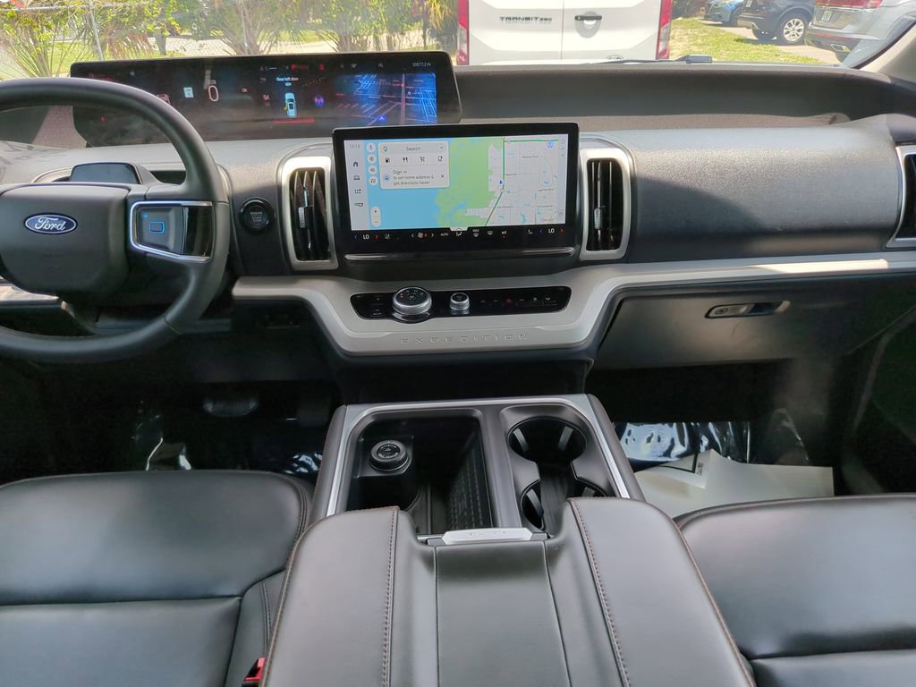 Used 2025 Ford Expedition Max Active RWD image 17