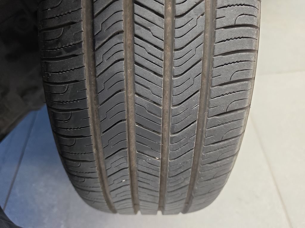 Used 2024 Nissan Altima 2.5 SR FWD image 34