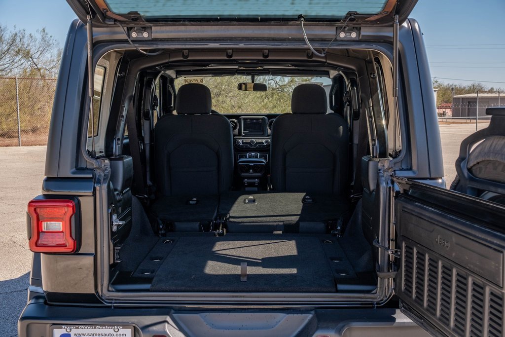 Used 2019 Jeep Wrangler Unlimited Sport S image 24