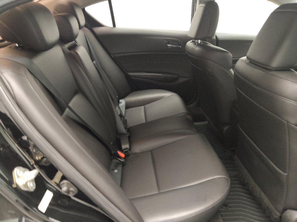 Used 2017 Acura ILX image 19