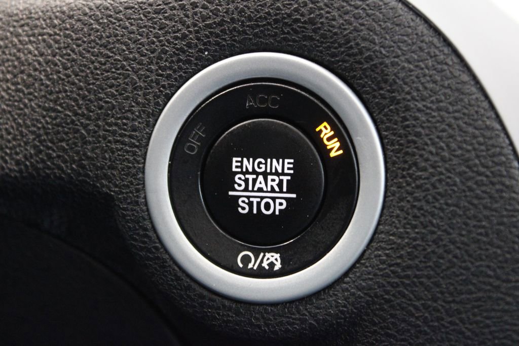 Used 2023 Chrysler 300 Touring L w/ Popular Equipment Group image 21