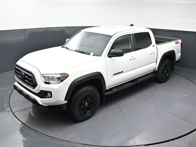 Used 2023 Toyota Tacoma SR5 AWD/4WD image 19