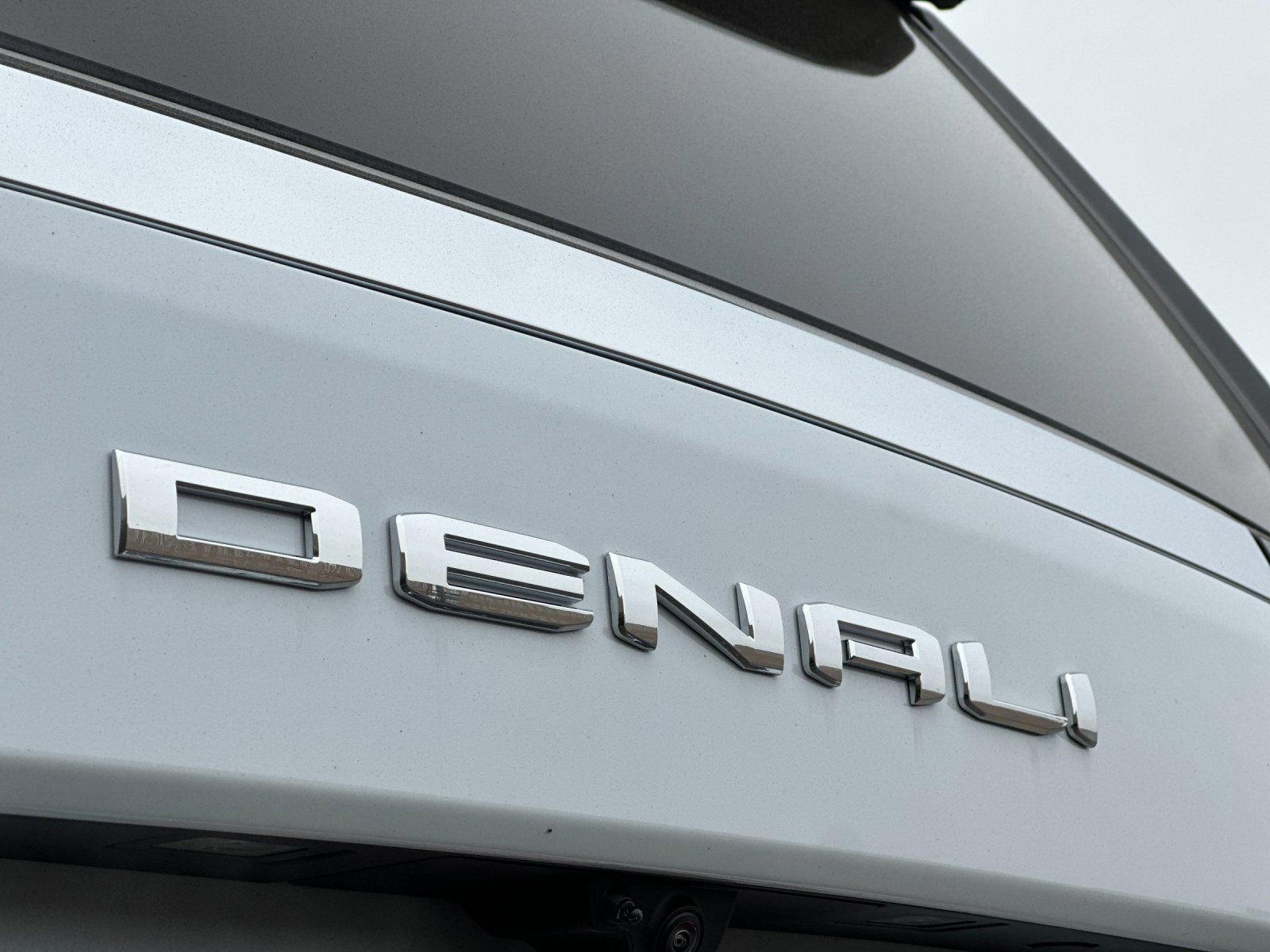 New 2026 GMC Yukon XL Denali w/ Sun & Power Step Package AWD/4WD image 28