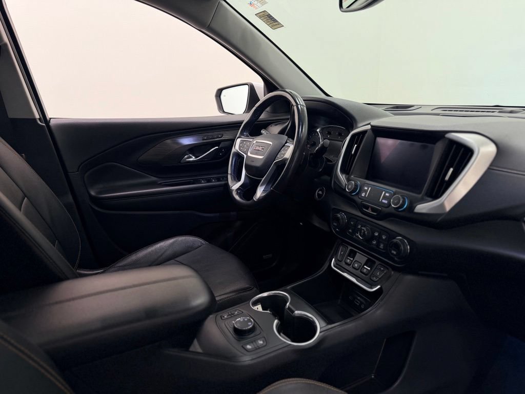 Used 2021 GMC Terrain SLT w/ Infotainment Package II AWD/4WD image 16