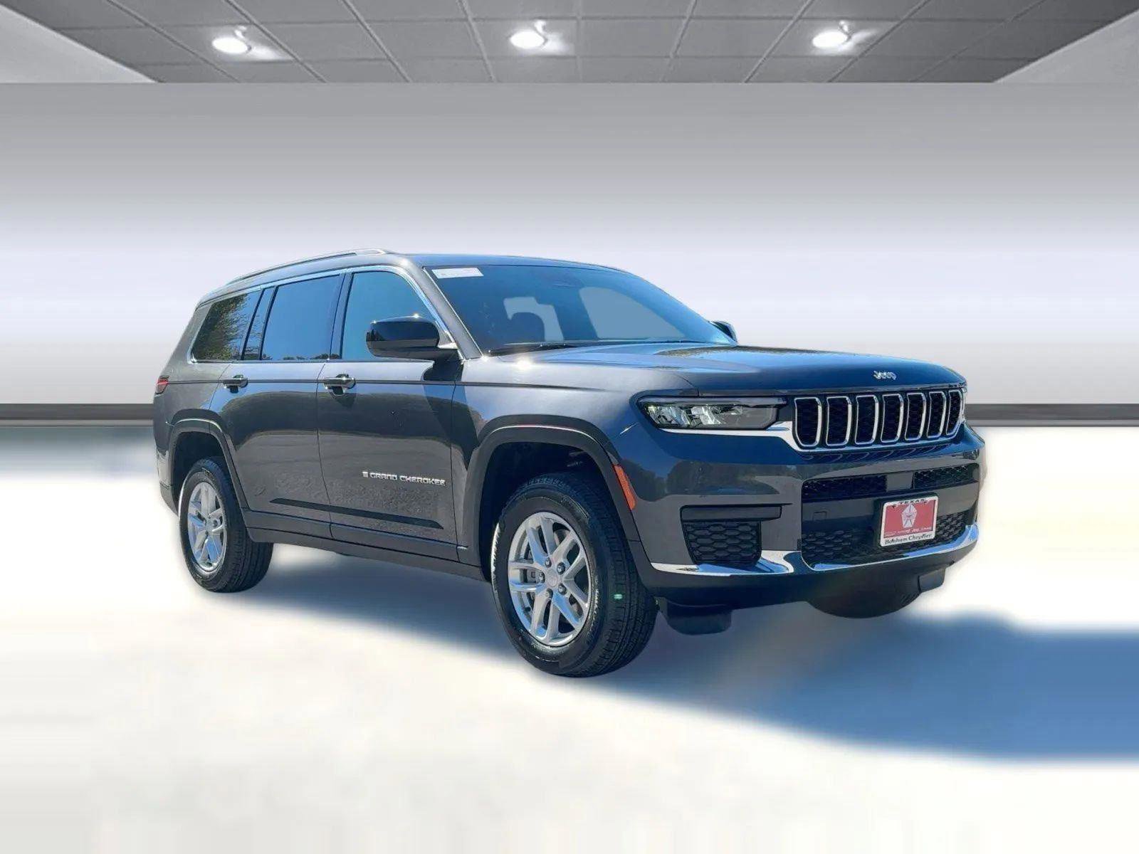 New 2025 Jeep Grand Cherokee L Laredo image 7