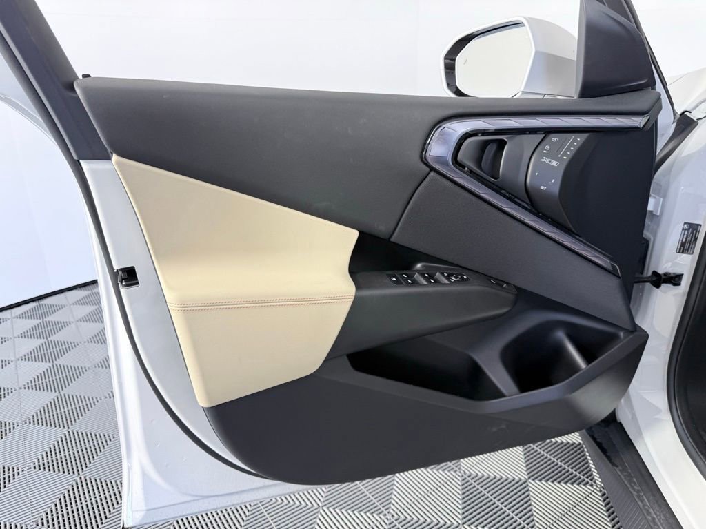 Used 2025 BMW X3 xDrive30i w/ Convenience Package image 9