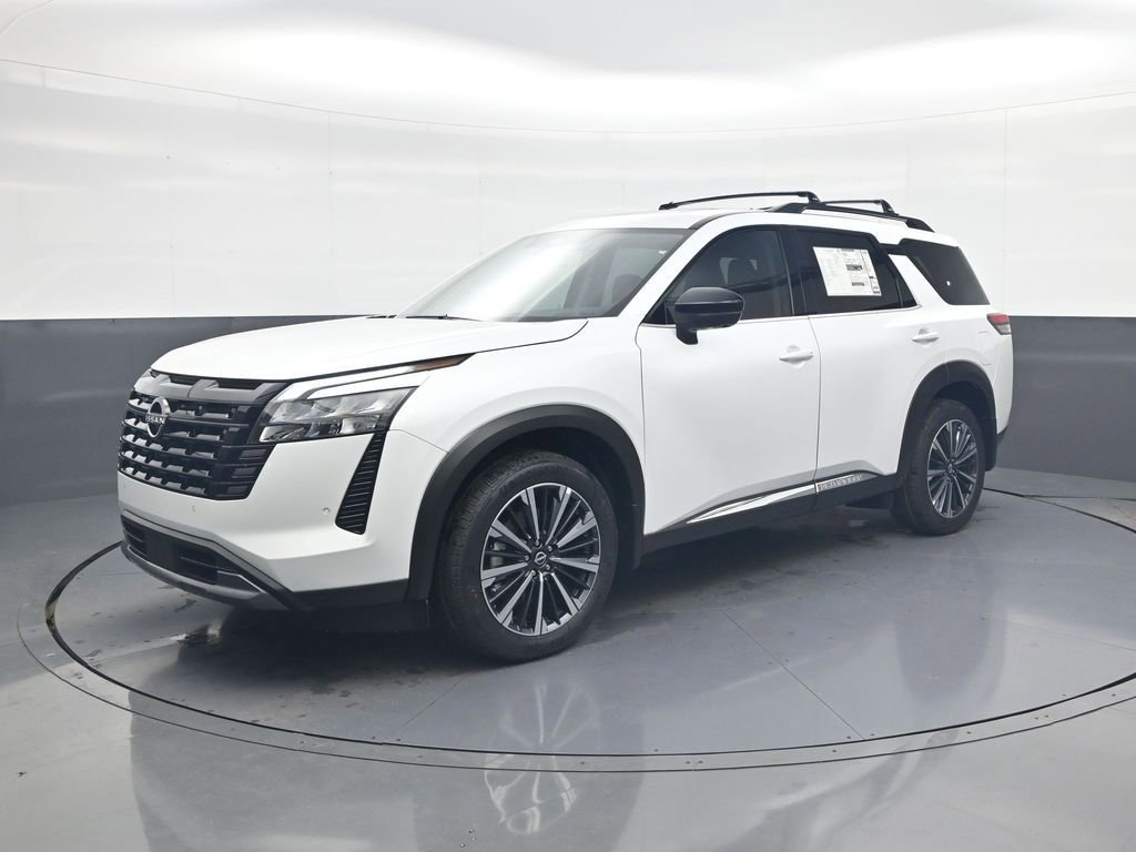 New 2026 Nissan Pathfinder Platinum image 3
