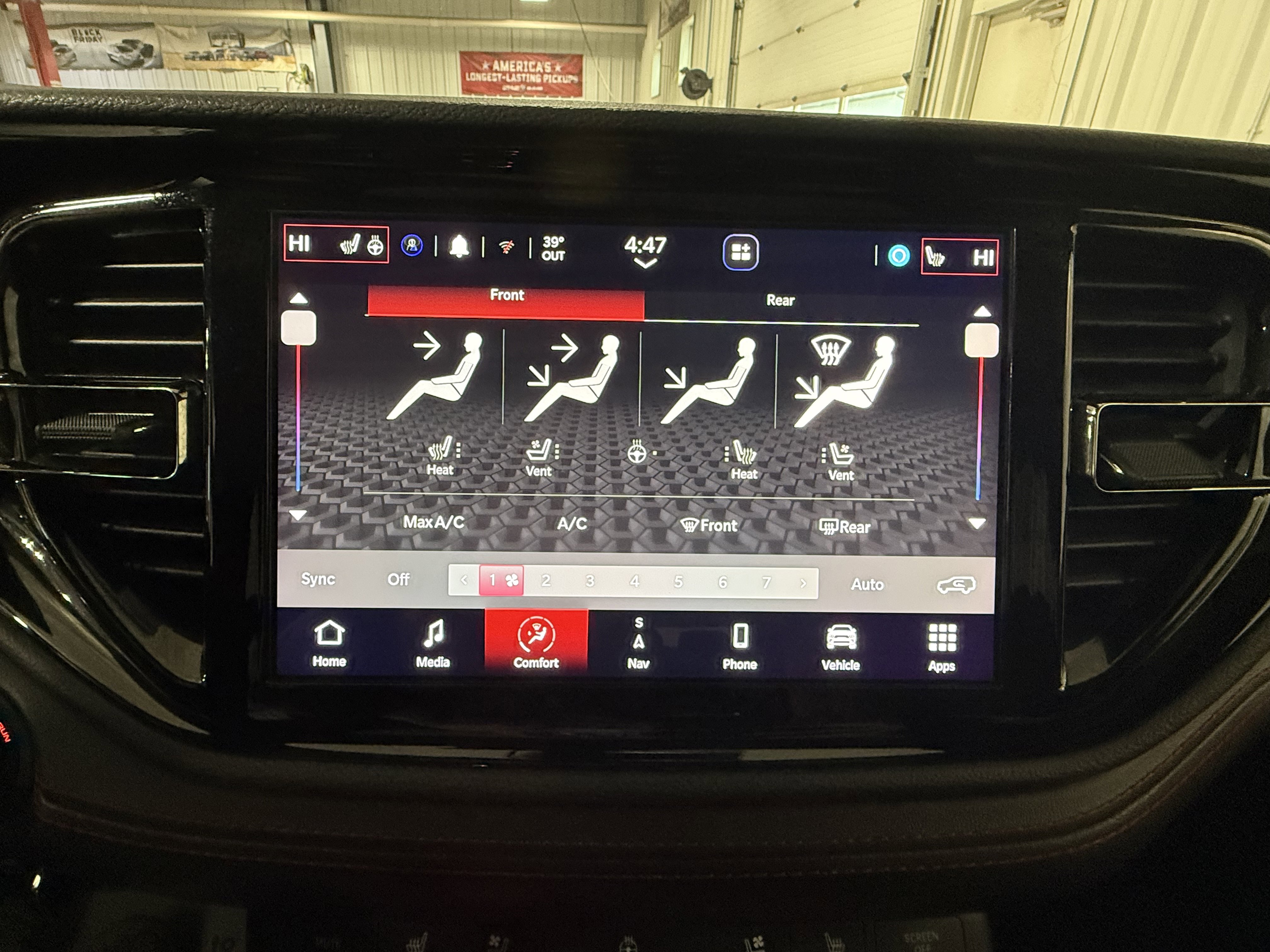 Used 2025 Dodge Durango GT image 32