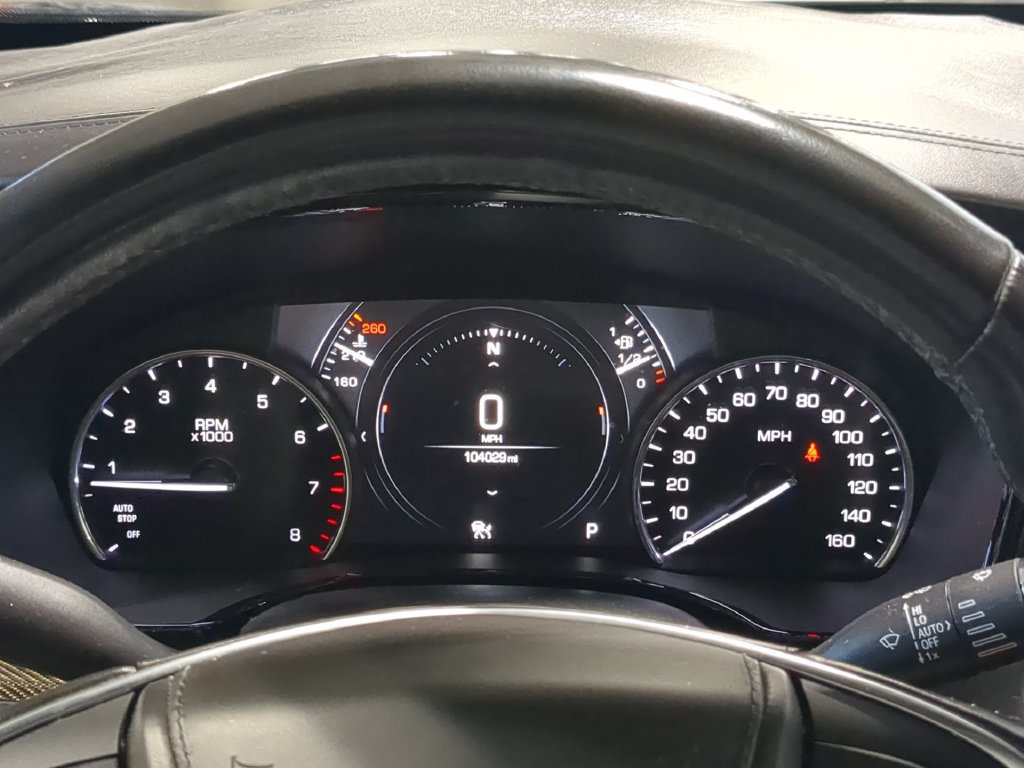 Used 2019 Cadillac XT5 Platinum AWD/4WD image 37