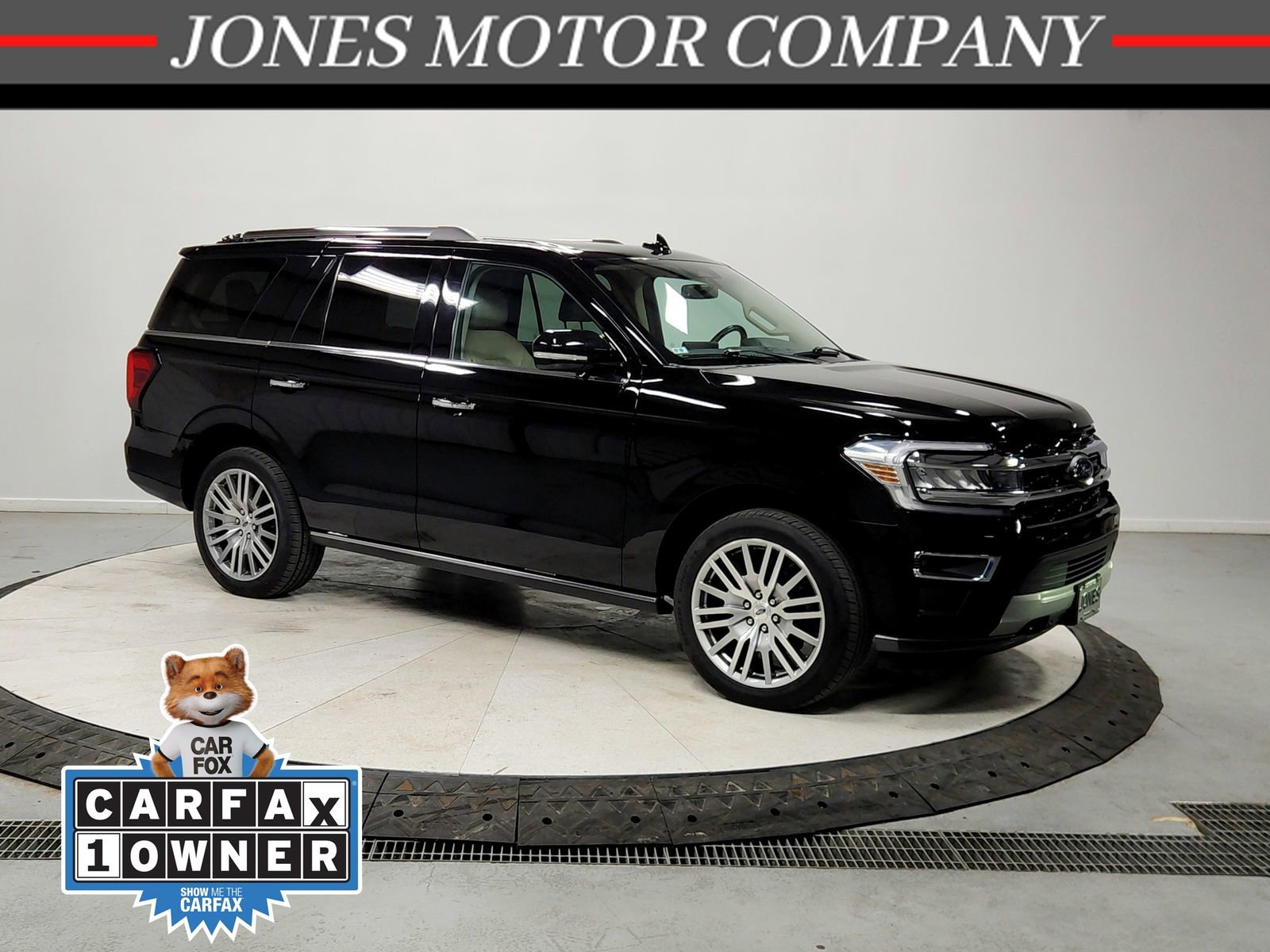 Used 2023 Ford Expedition Limited image 1