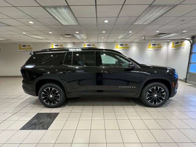 New 2026 Chevrolet Traverse LT w/ Sun and Wheel Package AWD/4WD image 3