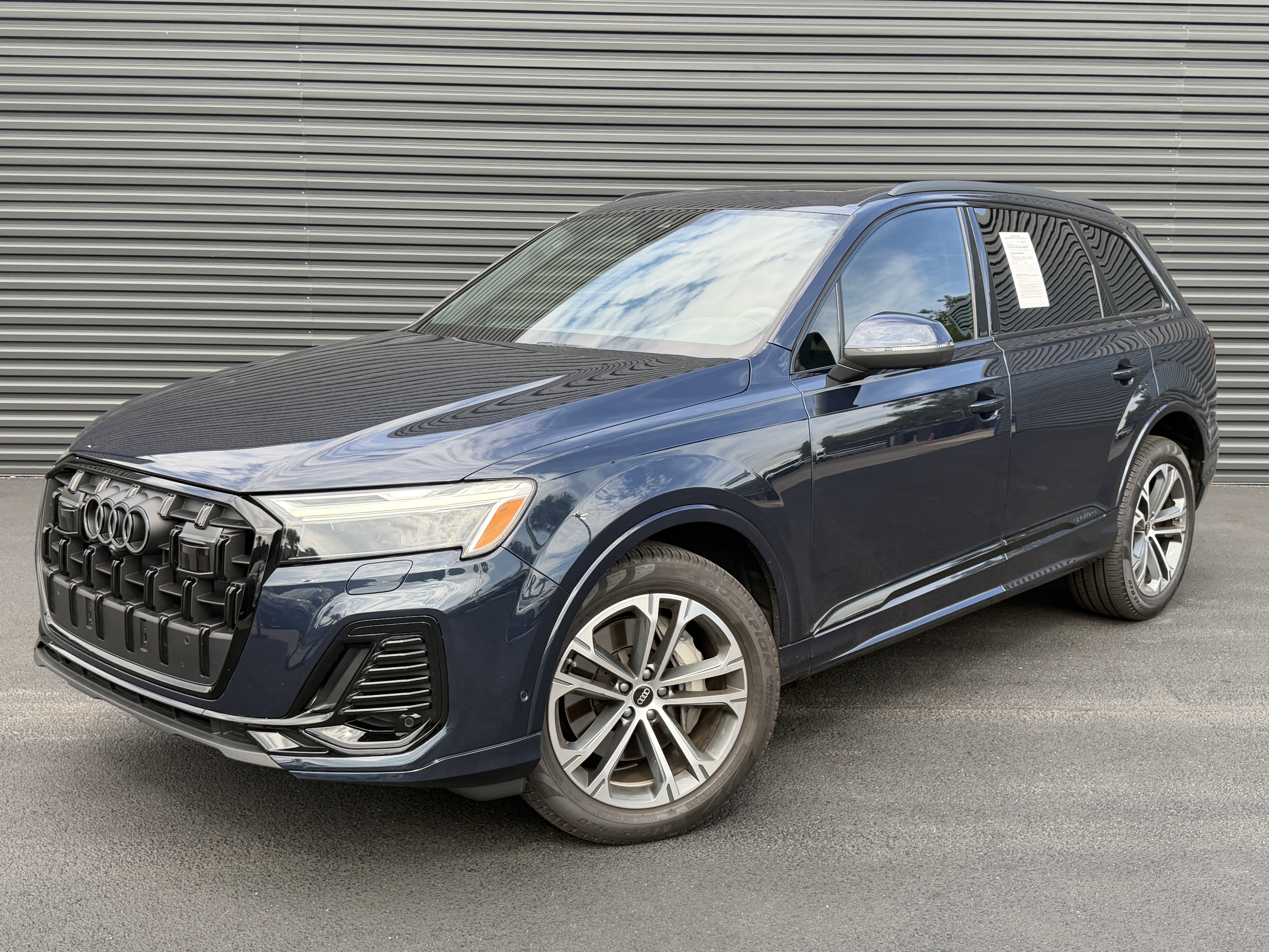 Used 2025 Audi Q7 2.0T Premium Plus