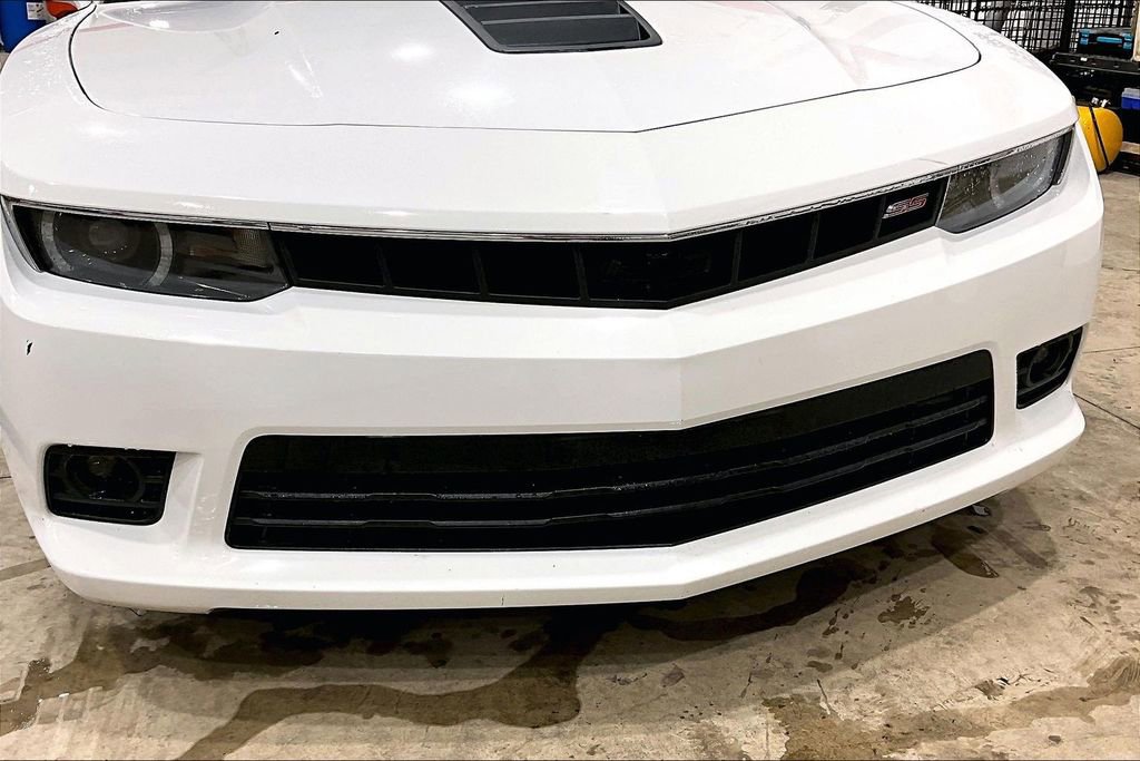 Used 2015 Chevrolet Camaro SS w/ RS Package RWD image 27
