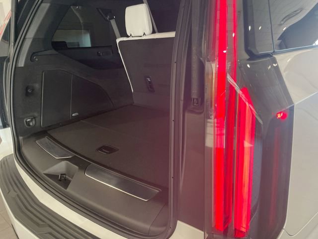 Certified 2025 Cadillac Escalade ESV Premium Luxury Platinum image 15