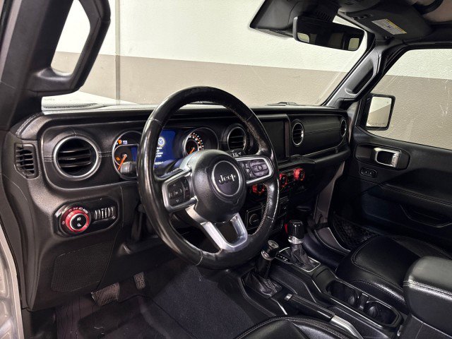 Used 2020 Jeep Gladiator Overland image 18
