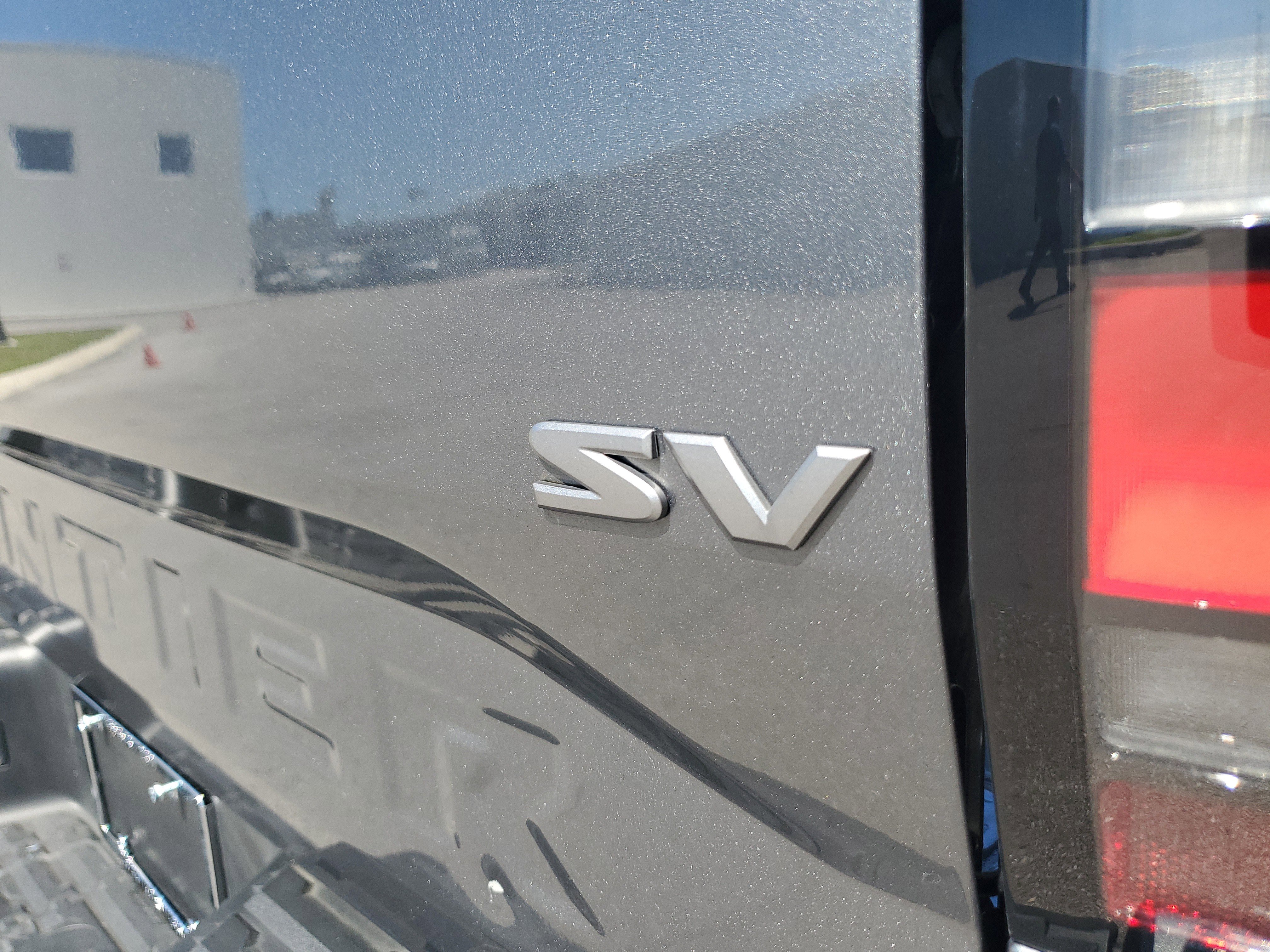 Certified 2023 Nissan Frontier SV RWD image 9