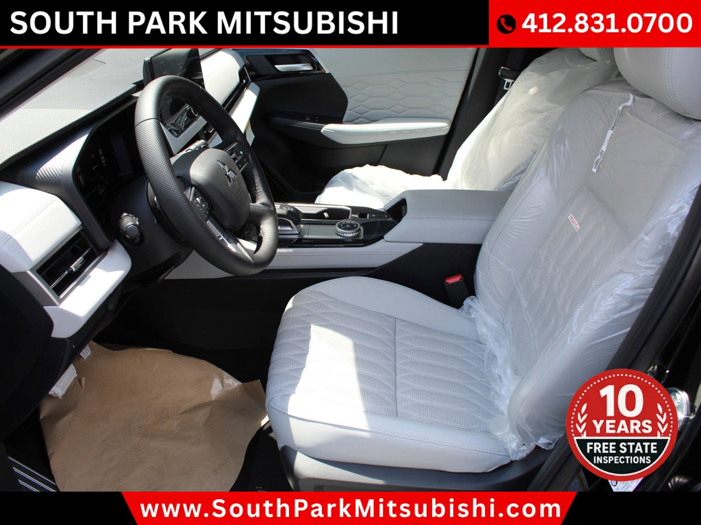 New 2025 Mitsubishi Outlander AWD image 12