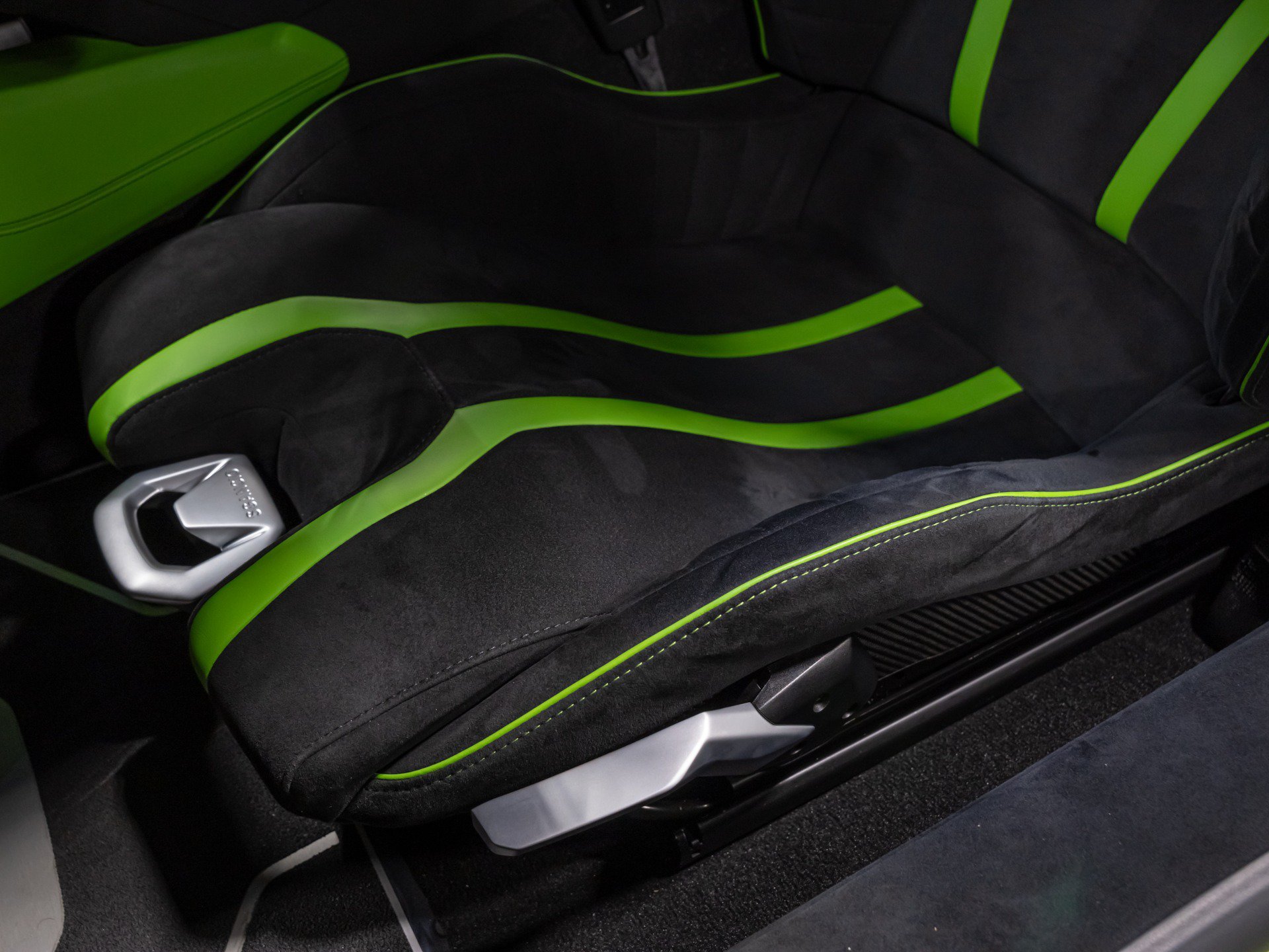 Used 2023 Lamborghini Huracan STO RWD image 42