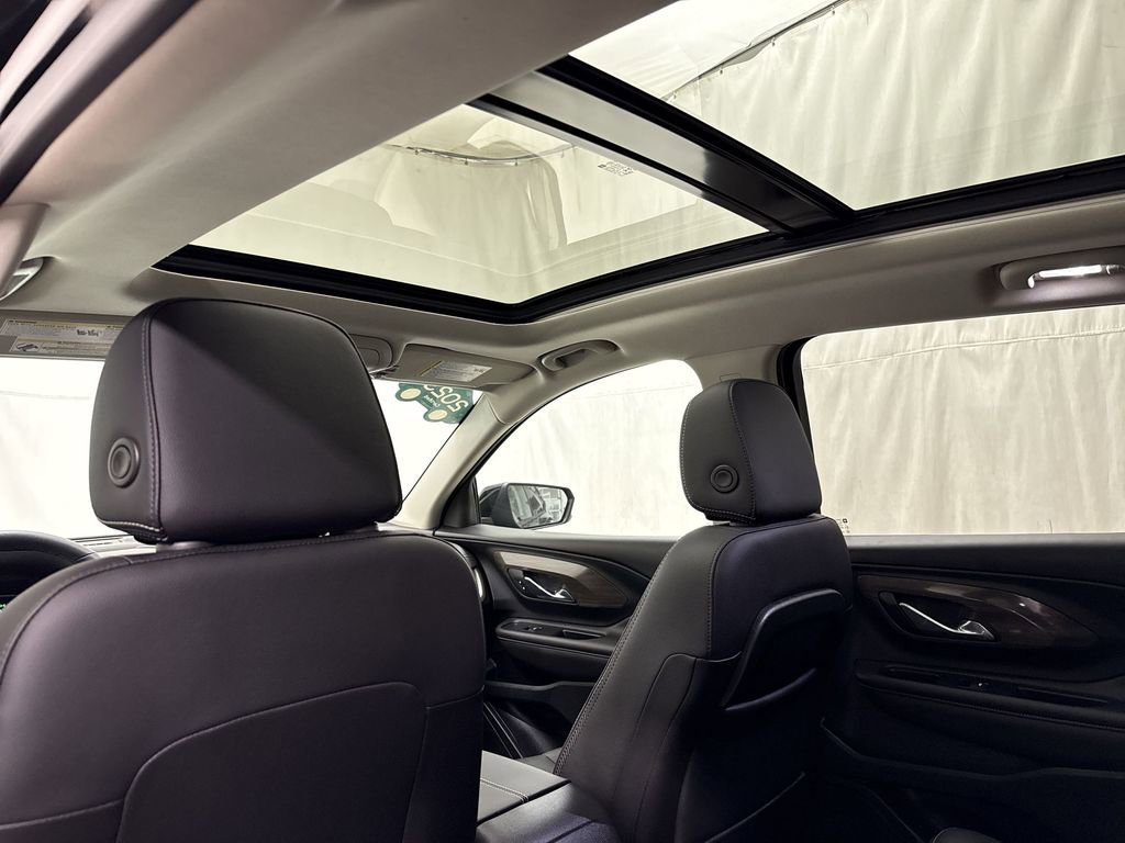 Certified 2023 GMC Terrain Denali w/ Black Diamond Edition image 11