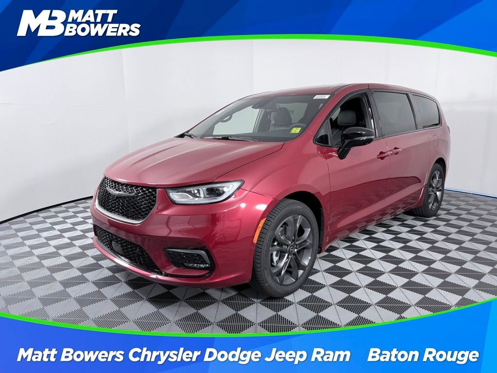 New 2026 Chrysler Pacifica Select image 1