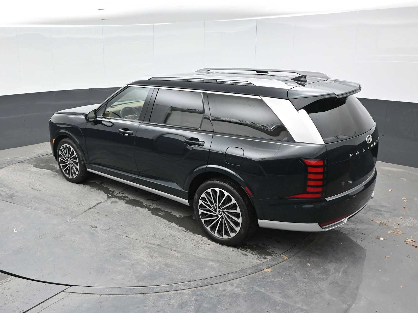 Used 2026 Hyundai Palisade Calligraphy AWD/4WD image 12