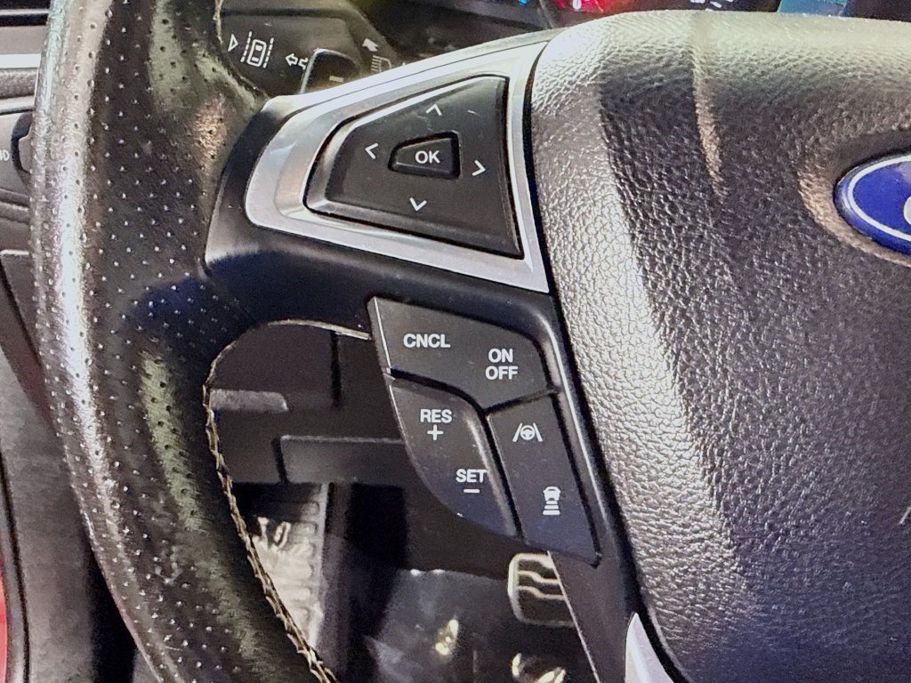 Used 2022 Ford Edge ST AWD/4WD image 13