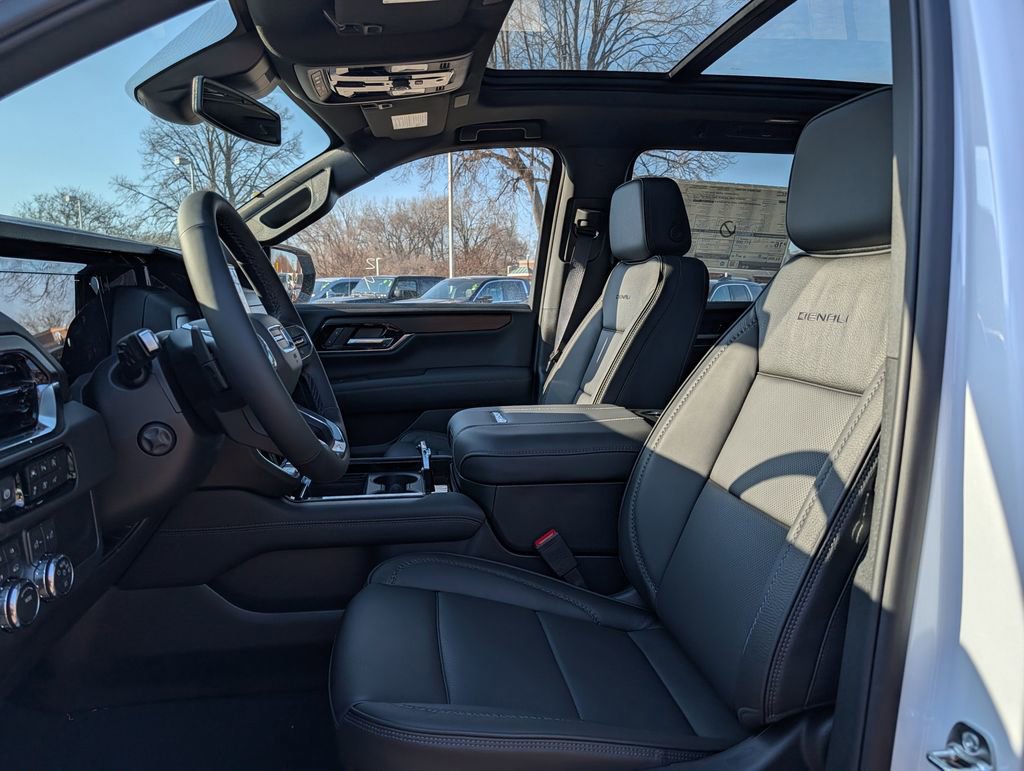 New 2026 GMC Yukon XL Denali w/ Sun & Power Step Package image 26