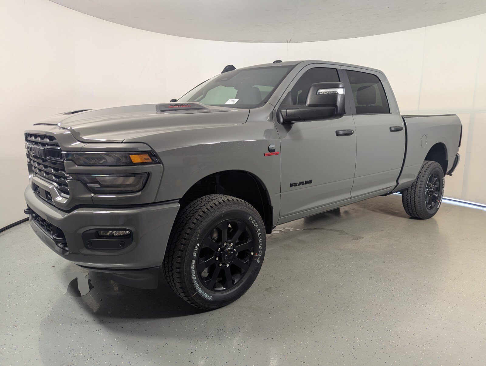 New 2026 RAM 2500 Big Horn AWD/4WD image 3
