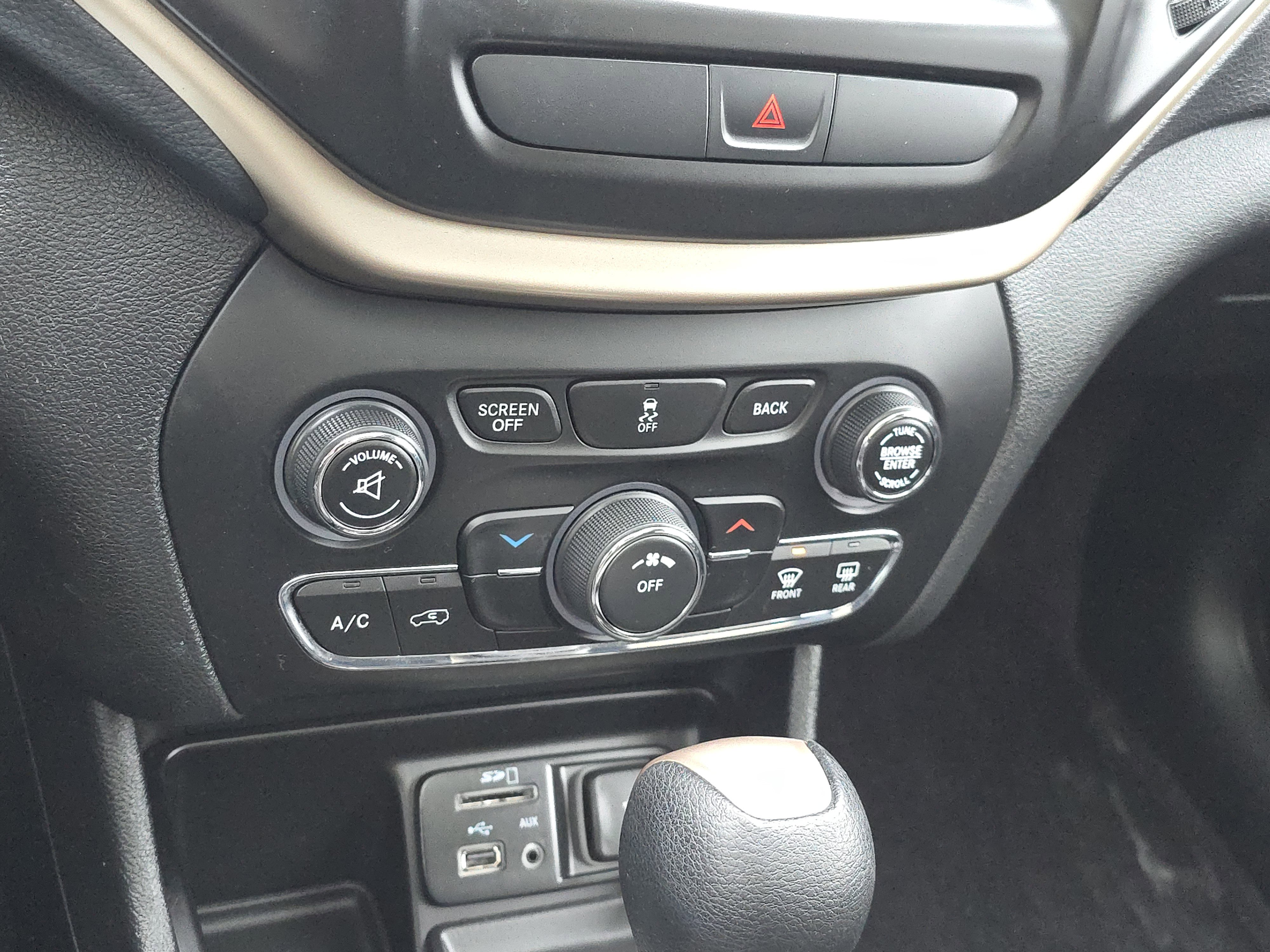 Used 2016 Jeep Cherokee 75th Anniversary image 24