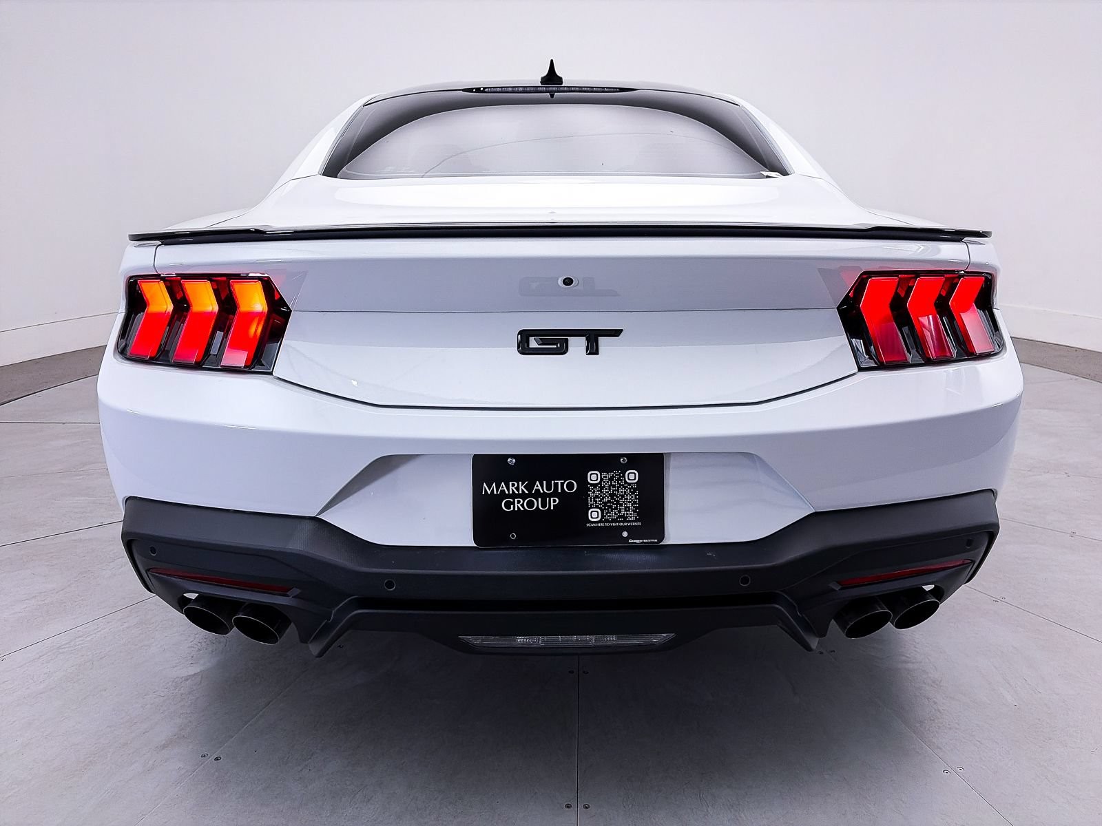 Used 2025 Ford Mustang GT Premium RWD image 18
