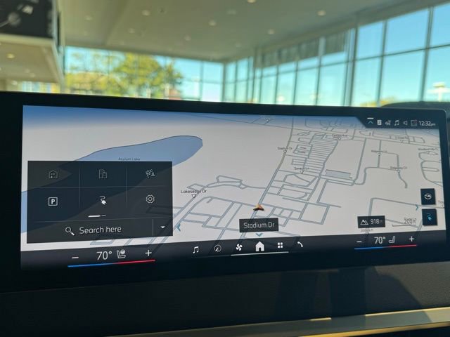 New 2026 BMW iX xDrive45 image 36