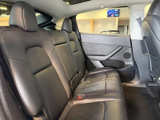 Used 2023 Tesla Model Y Performance AWD/4WD image 23