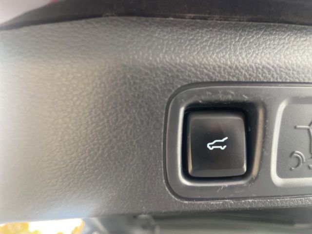 Certified 2022 Ford Expedition Max Limited image 12