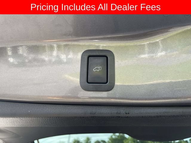 Used 2017 Toyota Highlander XLE FWD image 14