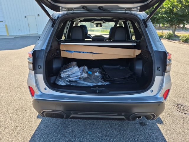 Certified 2025 Subaru Forester Limited AWD/4WD image 35