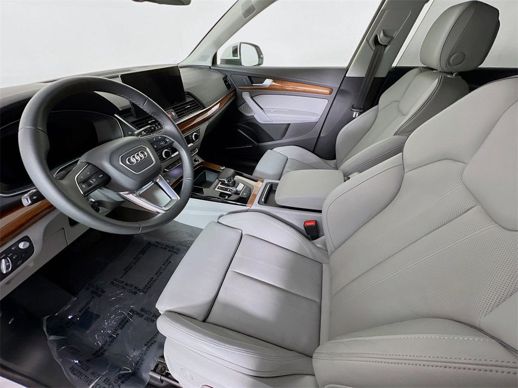 Used 2022 Audi Q5 2.0T Prestige image 11