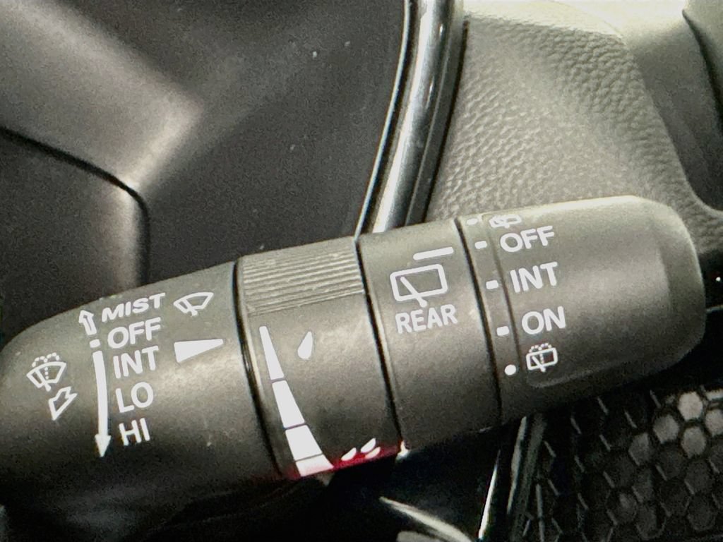 Used 2024 Honda CR-V EX-L image 16