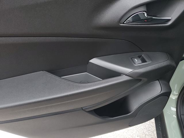 New 2026 Chevrolet Trax ACTIV w/ Driver Confidence Package image 16