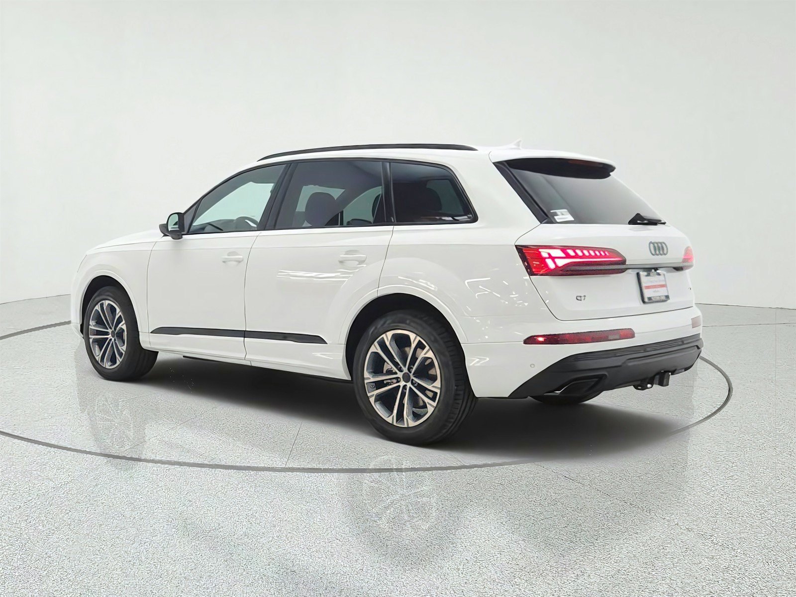 New 2026 Audi Q7 2.0T Premium Plus AWD/4WD image 7