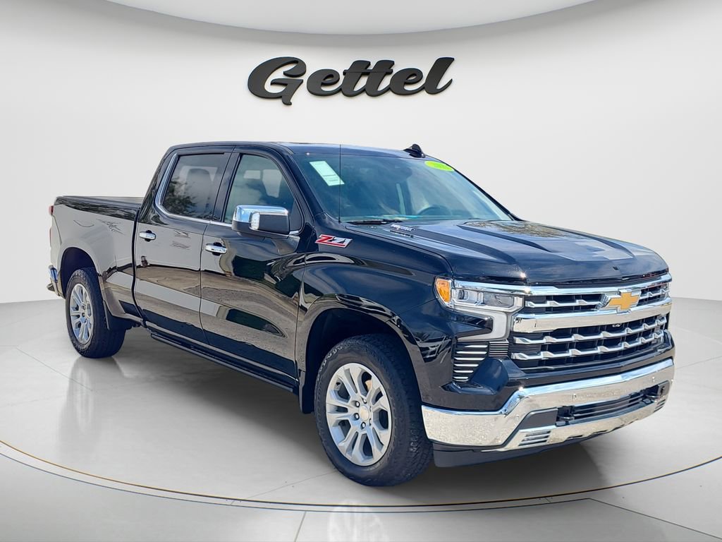 Used 2022 Chevrolet Silverado 1500 LTZ w/ LTZ Premium Package image 9